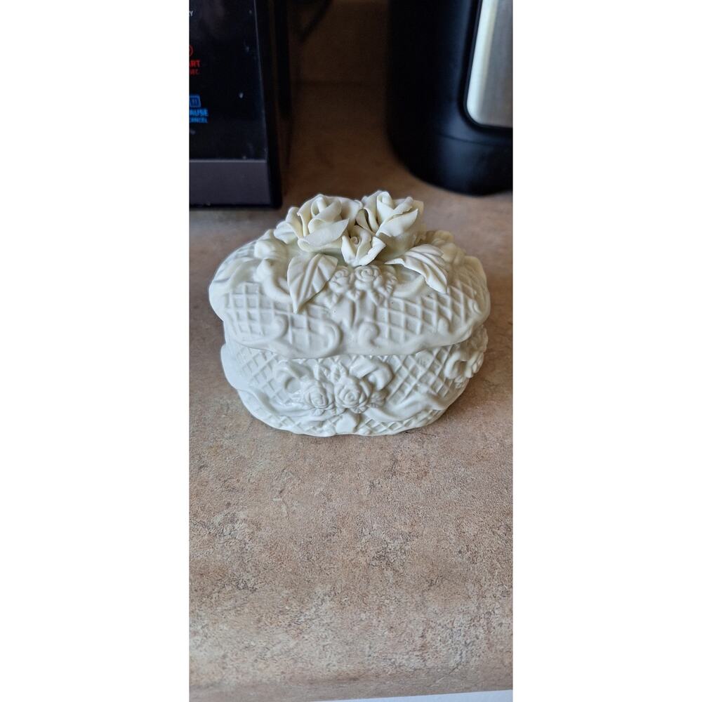 White Porcelain Rose Trinket Box Floral Lid Vanity Jewelry Box